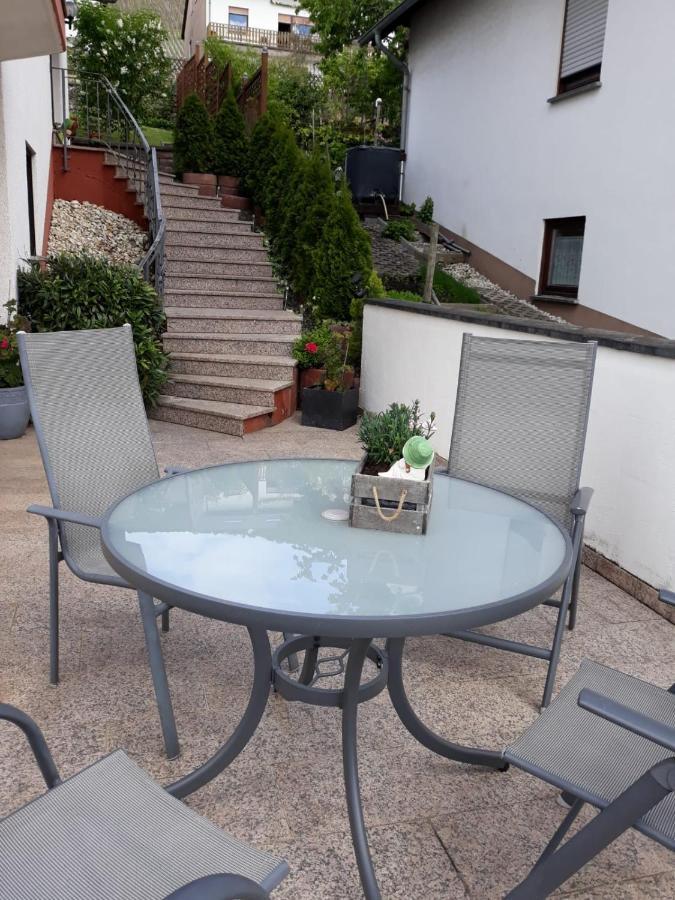 Ferienwohnung Saarblick Ockfen Екстериор снимка